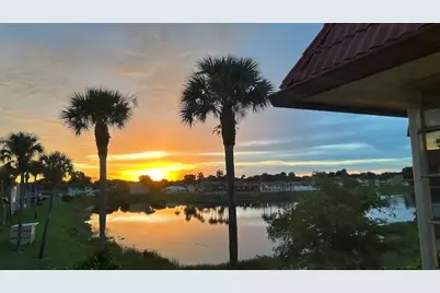 313 Lake Frances Drive, West Palm Beach, FL 33411 - Photo 2