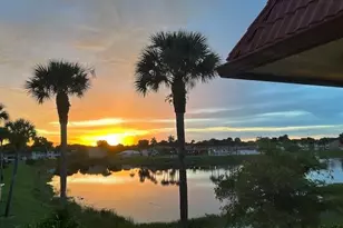 313 Lake Frances Dr, West Palm Beach, FL 33411 - Photo 2