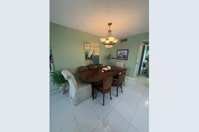 407 Greenbrier A, West Palm Beach, FL 33417 - Photo 6