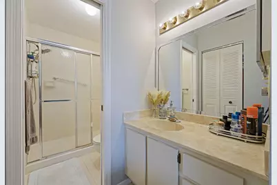 7681 Tahiti Lane #205, Lake Worth, FL 33467 - Photo 12