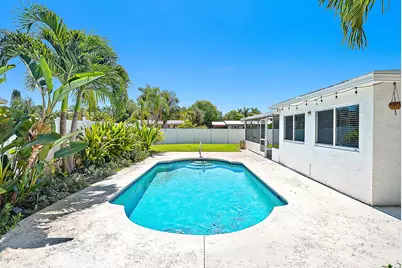 3503 Florida Boulevard, Palm Beach Gardens, FL 33410 - Photo 2