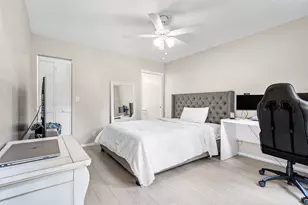 790 Clearbrook Park Cir, Delray Beach, FL 33445 - Photo 28