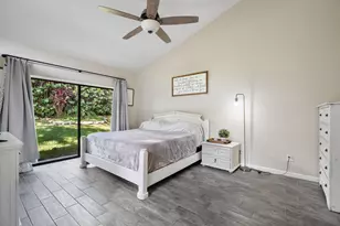 10370 SE Jupiter Narrows Dr, Hobe Sound, FL 33455 - Photo 12