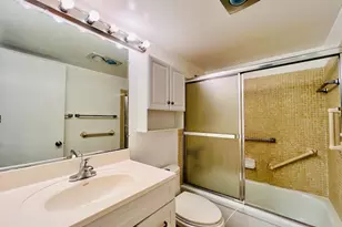 123 Camden F, West Palm Beach, FL 33417 - Photo 4