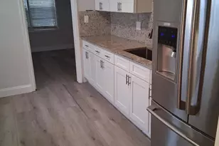 5815 Garden Ave, West Palm Beach, FL 33405 - Photo 10