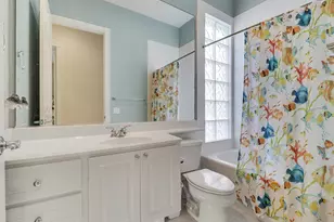 8337 SE Angelina Ct, Hobe Sound, FL 33455 - Photo 26