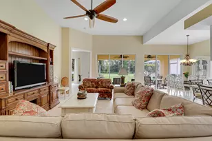 8337 SE Angelina Ct, Hobe Sound, FL 33455 - Photo 8