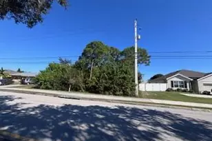 2249 SE Lennard Rd, Port Saint Lucie, FL 34952 - Photo 1