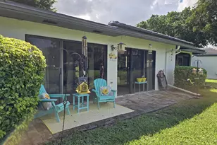 10039 Hickorywood Pl, Boynton Beach, FL 33437 - Photo 32