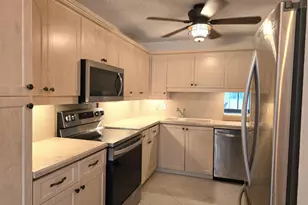 10039 Hickorywood Pl, Boynton Beach, FL 33437 - Photo 8