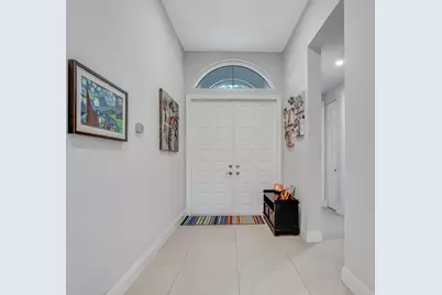 5598 Fountains Drive S, Lake Worth, FL 33467 - Photo 4