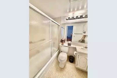 202 Brighton E, Boca Raton, FL 33434 - Photo 10