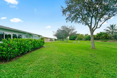 277 W High Point Court #B, Delray Beach, FL 33445 - Photo 38