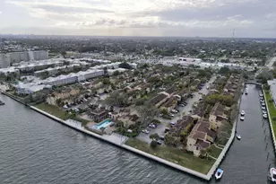 1125 Lake Shore Dr, West Palm Beach, FL 33403 - Photo 54