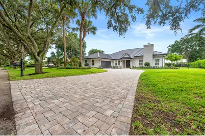 18433 SE Heritage Drive, Tequesta, FL 33469 - Photo 4