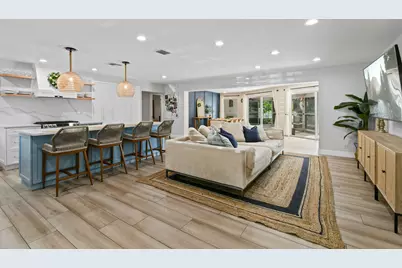 8110 W Lake Drive, West Palm Beach, FL 33406 - Photo 6