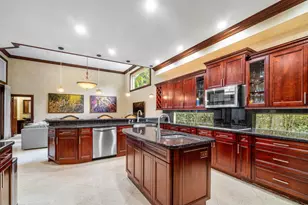 12 Martinique Cove, Palm Beach Gardens, FL 33418 - Photo 18