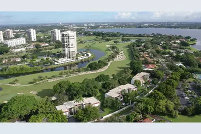 1739 Embassy Drive #202, West Palm Beach, FL 33401 - Photo 32