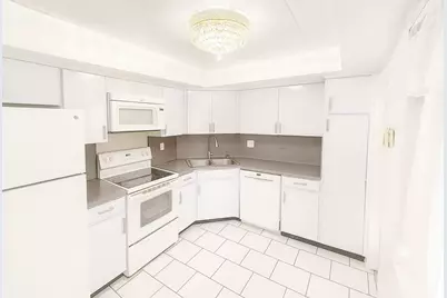 1739 Embassy Drive #202, West Palm Beach, FL 33401 - Photo 30