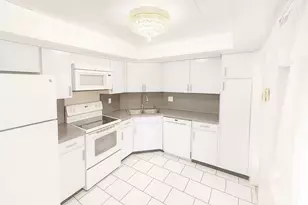 1739 Embassy Dr, West Palm Beach, FL 33401 - Photo 30