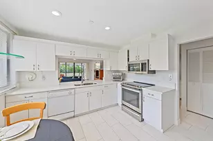 811 Oak Harbour Dr, Juno Beach, FL 33408 - Photo 4