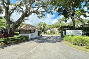 811 Oak Harbour Dr, Juno Beach, FL 33408 - Photo 20
