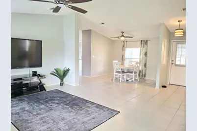 8483 Schefflera Court, Port Saint Lucie, FL 34952 - Photo 4
