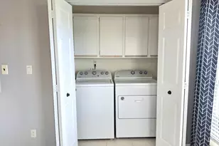 8483 Schefflera Ct, Port Saint Lucie, FL 34952 - Photo 12