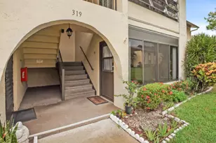 319 Pine Ridge Cir, Greenacres, FL 33463 - Photo 1