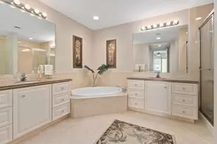 18 Harbour Isle Dr W, Fort Pierce, FL 34949 - Photo 12