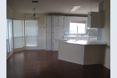 8504 Marlberry Court, Port Saint Lucie, FL 34952 - Photo 10