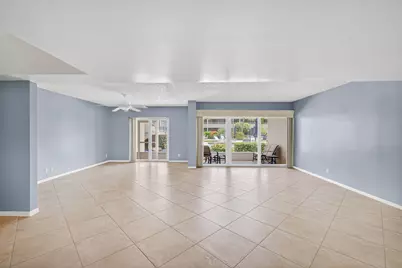 1100 Surf Road #109, Palm Beach Shores, FL 33404 - Photo 22