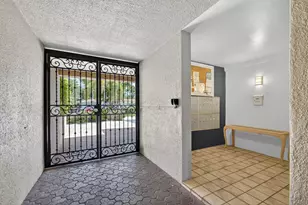 1100 Surf Rd, Riviera Beach, FL 33404 - Photo 68