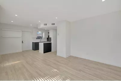 325 E Decarie Street, Delray Beach, FL 33444 - Photo 8