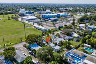 325 E Decarie St, Delray Beach, FL 33444 - Photo 28