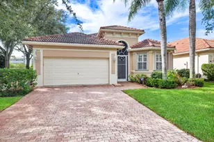 248 Palm Cir, Atlantis, FL 33462 - Photo 2