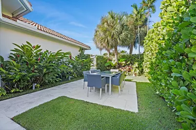 2940 Twin Oaks Way, Wellington, FL 33414 - Photo 4