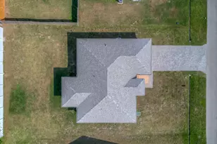 1825 SW Effland Ave, Port Saint Lucie, FL 34953 - Photo 32