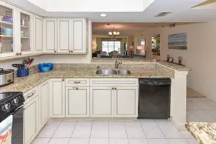 300 John F Kennedy Dr, Atlantis, FL 33462 - Photo 10