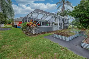 2349 SE Avalon Rd, Port Saint Lucie, FL 34952 - Photo 24