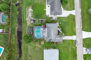 2349 SE Avalon Rd, Port Saint Lucie, FL 34952 - Photo 28