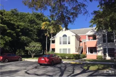 1055 Crystal Way #A, Delray Beach, FL 33444 - Photo 2