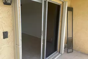 100 Village Green Cir E, Lake Worth, FL 33461 - Photo 18