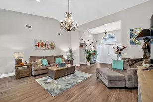 5321 SE Sterling Cir, Stuart, FL 34997 - Photo 4