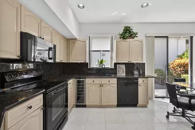 4548 Barclay Fair Way, Lake Worth, FL 33449 - Photo 12