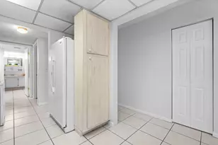 1876 Fairview Villas Dr, West Palm Beach, FL 33406 - Photo 8