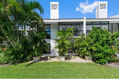 1924 Presidential Way #2-C, West Palm Beach, FL 33401 - Photo 2