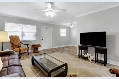 2600 S Kanner Highway #Q8, Stuart, FL 34994 - Photo 8