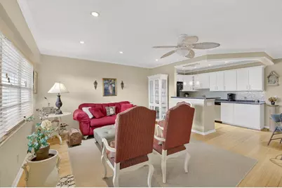 125 Suffolk C, Boca Raton, FL 33434 - Photo 10