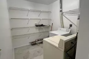 658 NE 6th Ct, Boynton Beach, FL 33435 - Photo 14